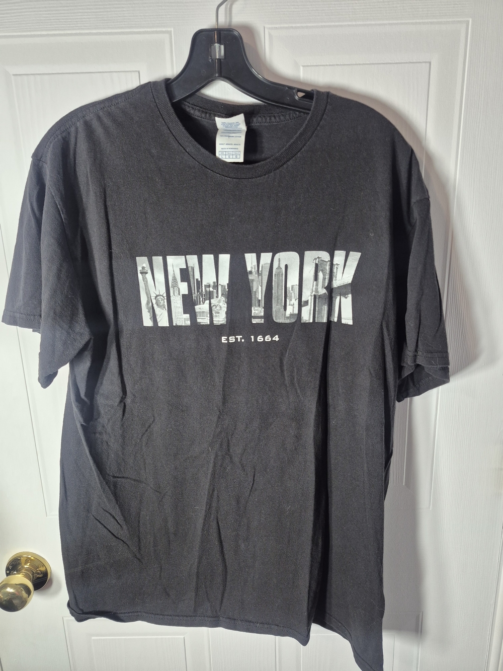 Vintage Delta Pro Weight New York City T-Shirt Large Black Y2K Graphic Tee NYC